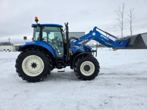 New Holland T5.95 2014 avec chargeur frontal Stoll tracteur usagé 3147 heures Québec