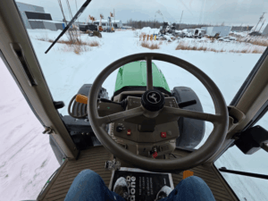 John Deere 7330 dashboard showing gauges and operating hours – used tractor