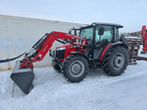 Tracteur Massey Ferguson 4708 2018 avec chargeur frontal 931X en vente chez Les Équipements Daigle Inc