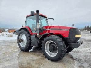 Tracteur agricole Case IH MX210 vu de l’avant droit à vendre au Québec chez Les Équipements Daigle