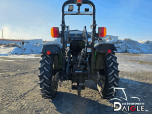 Rear of Deutz-Fahr Agrolux 320 tractor with 3-point hitch