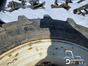 Close-up agricultural tractor tire Deutz-Fahr Agrolux 320