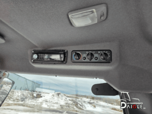 Kubota M7060 2016 cab radio and air conditioning