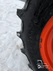 Kubota M7060 2016 rear tire 420/85R30