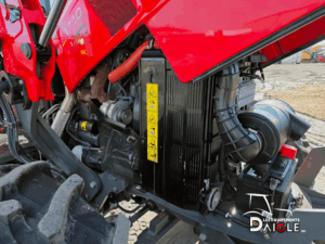 Moteur Massey Ferguson 4710 avec composants et système de refroidissement