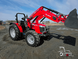 Massey Ferguson 4710 avec chargeur frontal levé