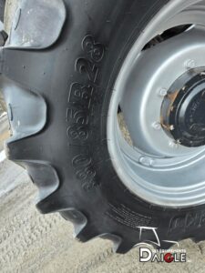 Pneu avant Case IH MXM120 380/85R28