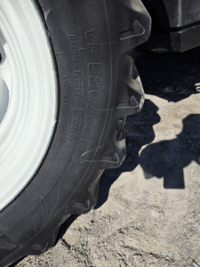 Michelin VF520/60R28 front tire on New Holland T6.180 tractor