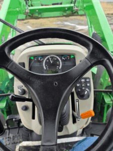 John Deere 4066R steering wheel operator view