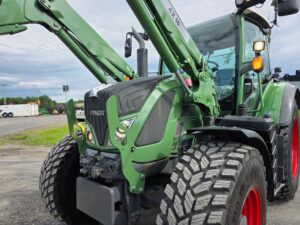 Capot et calandre avant d'un tracteur Fendt 512 Vario 2016