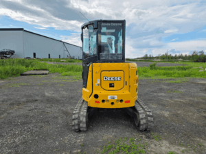 Rear view of 2017 John Deere 35G excavator for sale at Les Équipements Daigle Inc.