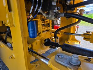 Articulation centrale d'une chargeuse John Deere 524P