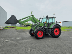 Tracteur Fendt 514 Vario S4 ProfiPlus 2021 avec chargeur frontal Fendt Cargo X4.80 en vente chez Les Équipements Daigle.