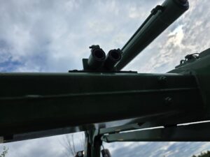 Hydraulic quick couplers on the Fendt Cargo front loader of a 2016 Fendt 512 Vario tractor