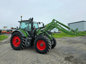 Profil droit du tracteur Fendt 514 Vario S4 ProfiPlus 2021