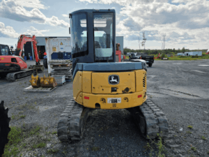 Rear view of a used 2007 John Deere 50D excavator