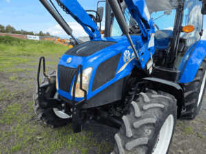 Front of the 2016 New Holland T4.75 tractor with Stoll loader