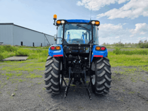 Rear view of the New Holland T4.75 tractor with three-point hitch