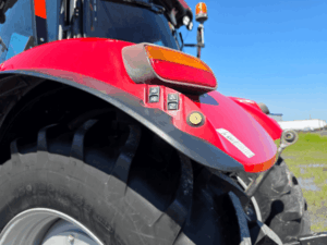 Rear fender lift controls on the Case IH Puma 150 CVT