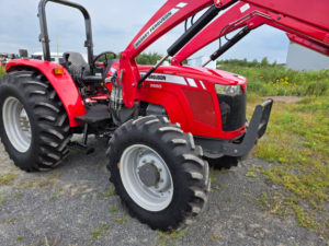 Massey Ferguson 2660 HD usagé avec chargeur DL260 au Québec