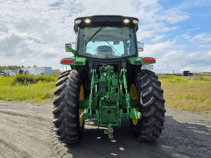 Rear of 2016 John Deere 6145R tractor with 3-point hitch